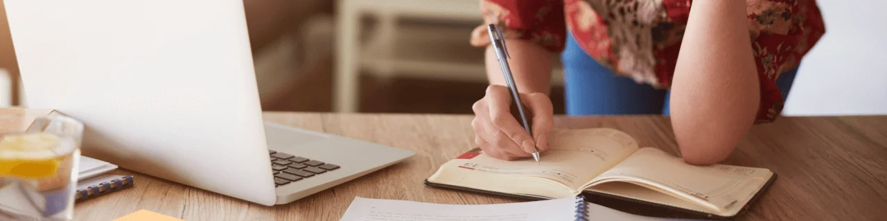 Aktives Lesen und Textverständnis — Informationen schneller erfassen und behalten