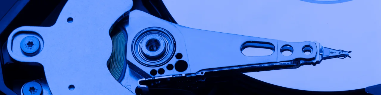 KI trifft Festplatte — Wie sich die Zusammenarbeit mit künstlicher Intelligenz verändert